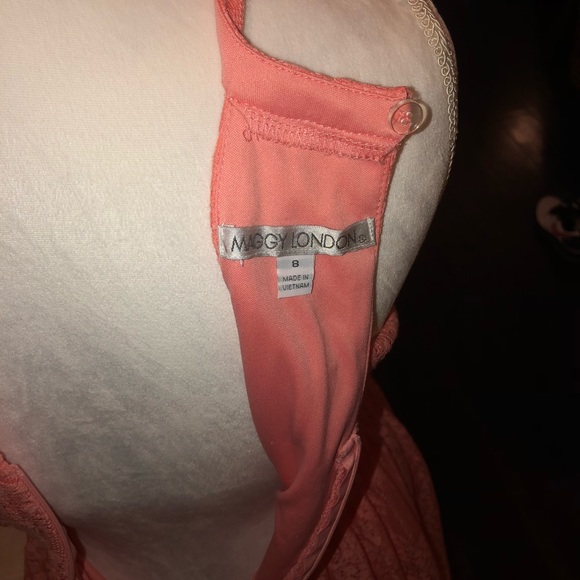 Maggy London Eyelet Dress Size 8 - Picture 7 of 8